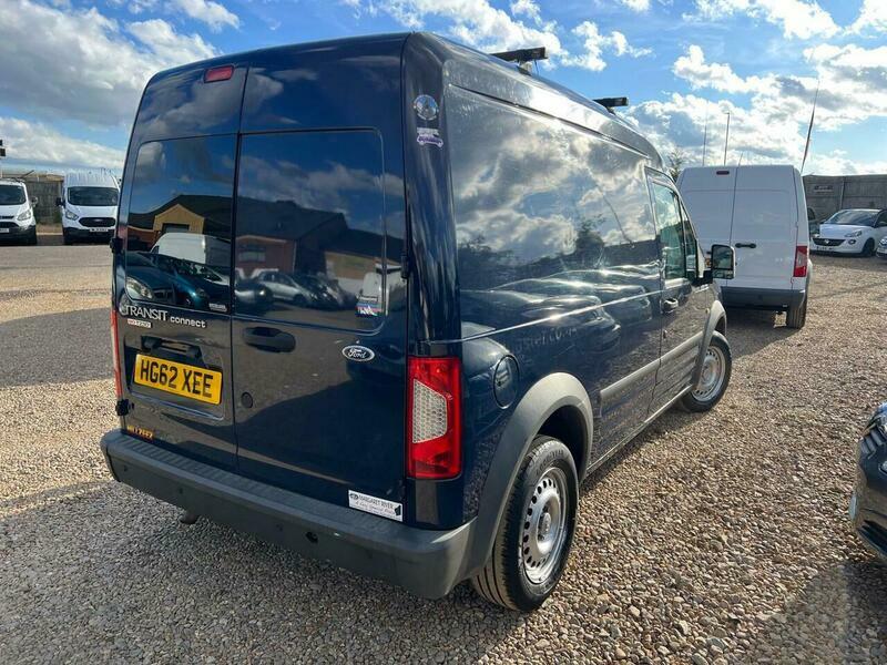 Ford Transit Connect Mpv White #10
