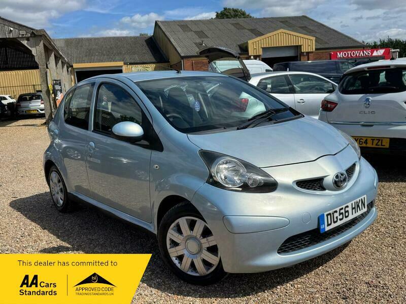 Toyota Aygo 1.0 Vvt-i Multimode Blue