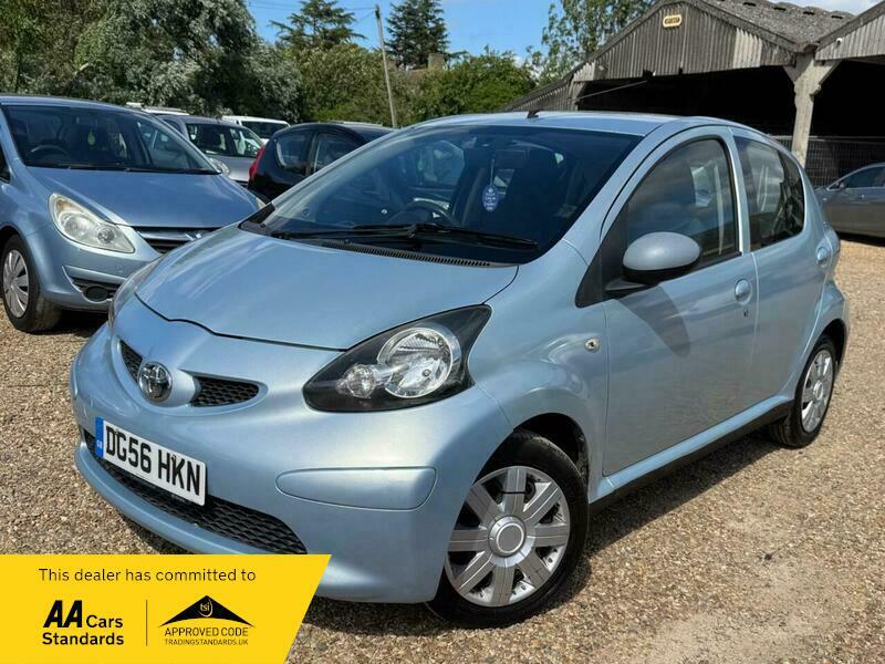Toyota Aygo 1.0 Vvt-i Multimode Blue #2