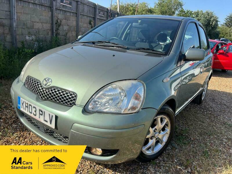 Toyota Yaris 1.3 Vvt-i T Spirit Green #5
