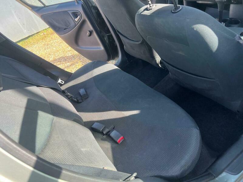 Toyota Yaris 1.0 Vvt-i T3 Hatchback 134 Gkm Blue #32