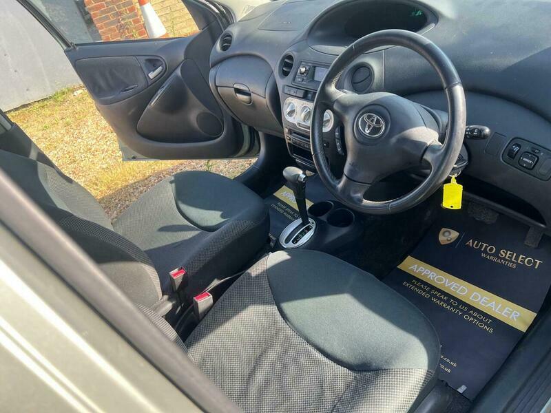 Toyota Yaris 1.0 Vvt-i T3 Hatchback 134 Gkm Blue #34