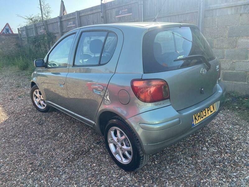 Toyota Yaris 1.0 Vvt-i T3 Hatchback 134 Gkm Blue #23