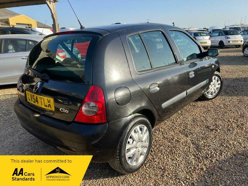 Renault Clio 1.4 16V Expression Black #5