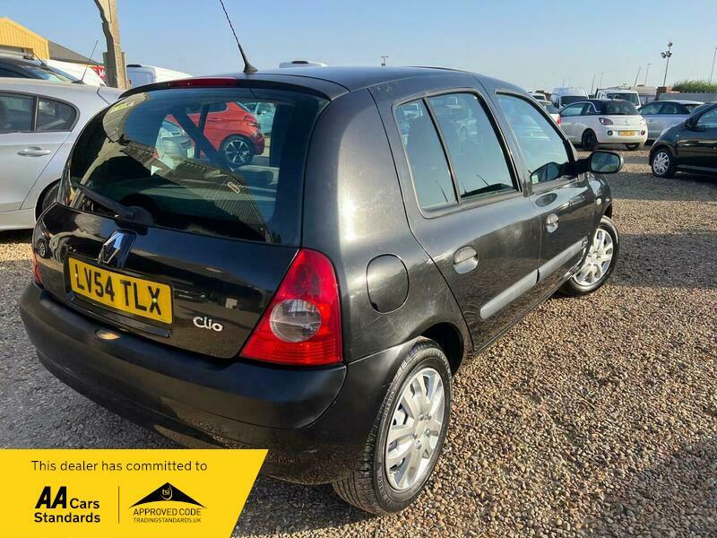 Renault Clio 1.4 16V Expression Black #2