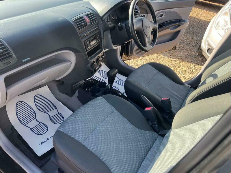 Kia Picanto Hatchback 1.1 LX 200505 Silver #30