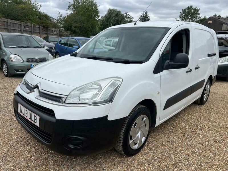Citroen Berlingo 1.6 Hdi 625 Enterprise White #6