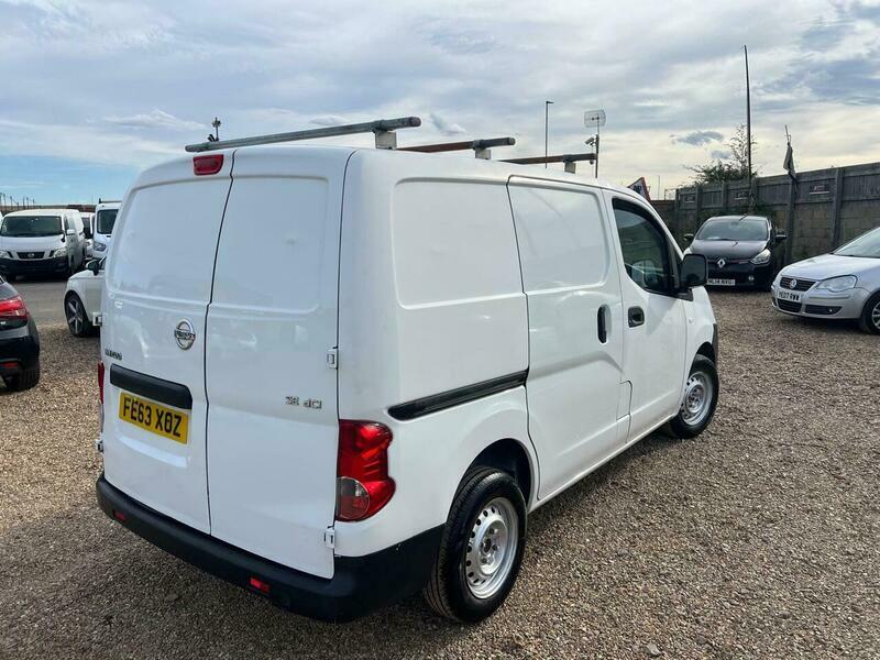 Nissan NV200 Panel Van White #13