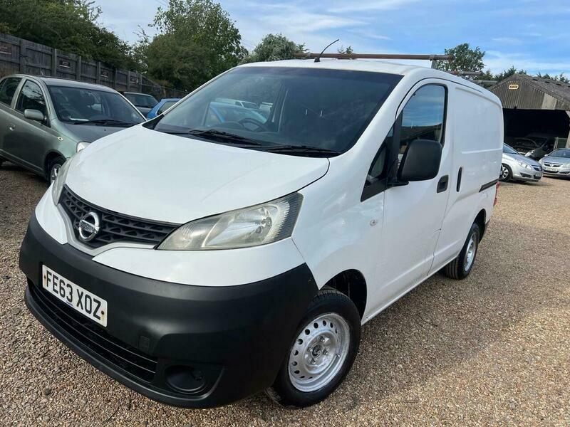 Nissan NV200 Panel Van White #8