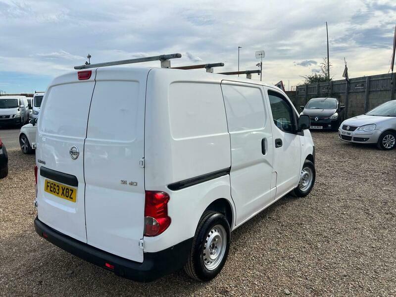 Nissan NV200 Panel Van White #12