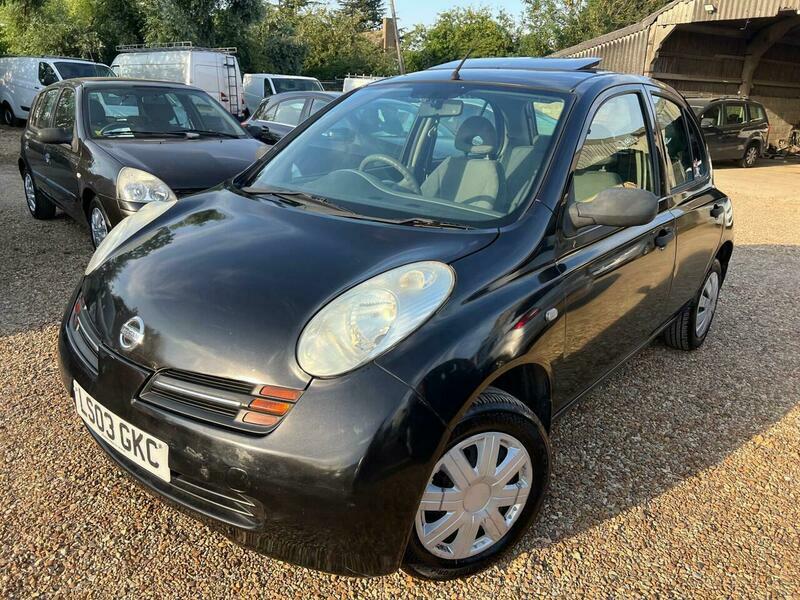 Nissan Micra 1.2 16V S Black #3