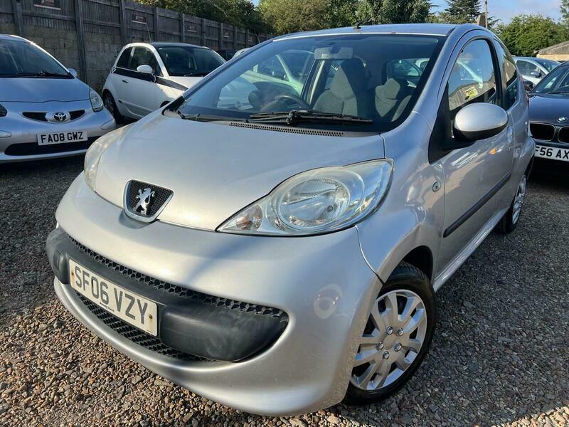 Peugeot 107 1.0 12V Urban 2 Silver #3