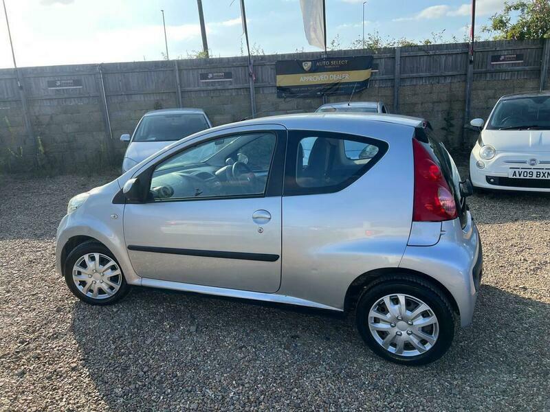 Peugeot 107 1.0 12V Urban 2 Silver #5