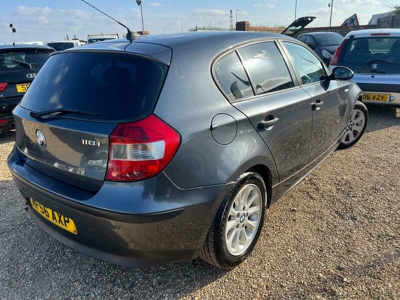 BMW 1 Series Hatchback Blue #14