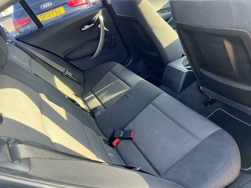 BMW 1 Series Hatchback Blue #24