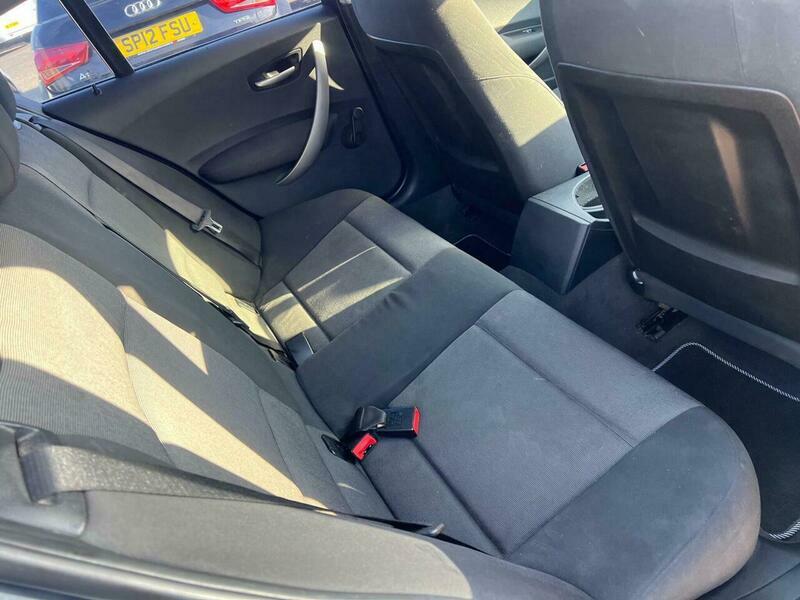 BMW 1 Series Hatchback Blue #25