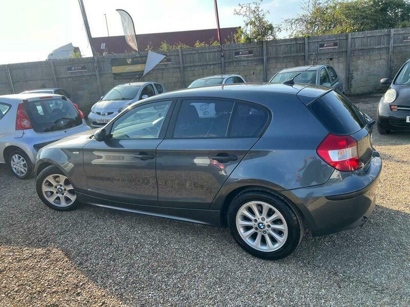 BMW 1 Series Hatchback Blue #17
