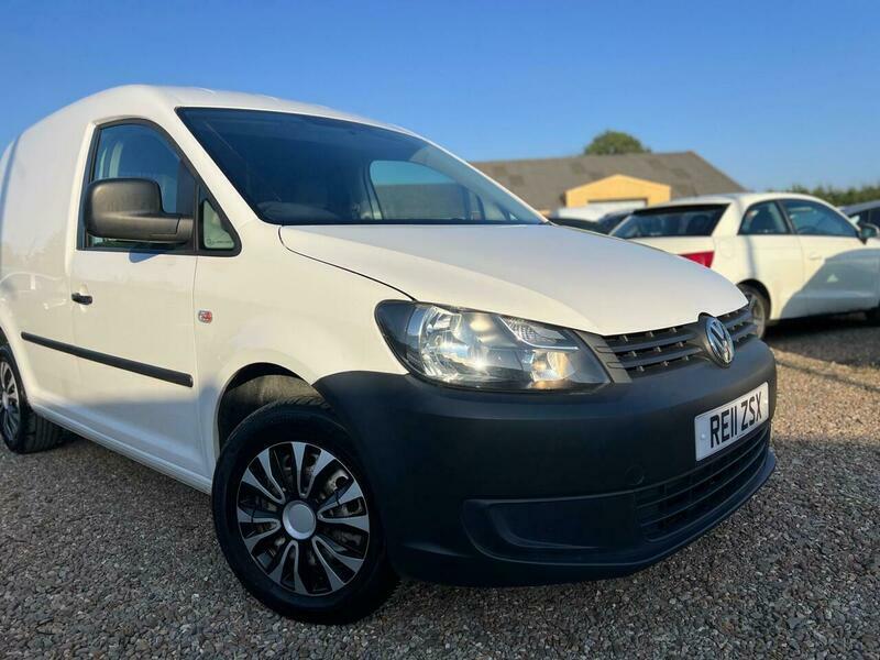 Volkswagen Caddy 1.6 Tdi Bluemotion Tech White #3