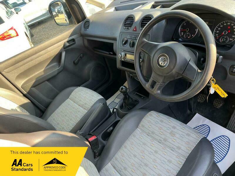 Volkswagen Caddy 1.6 Tdi Bluemotion Tech White #2