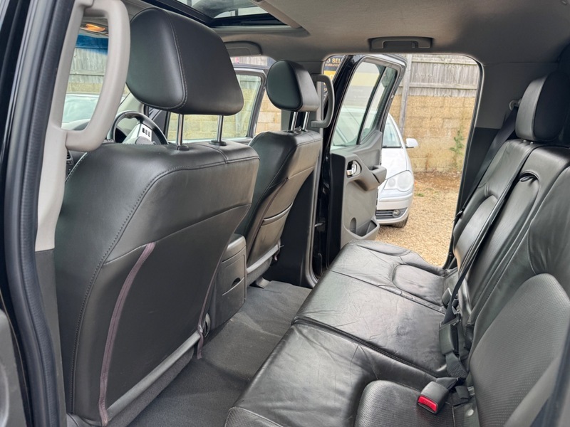 Nissan Navara Silver #18