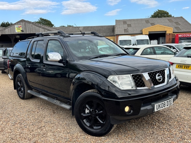 Nissan Navara Silver #15