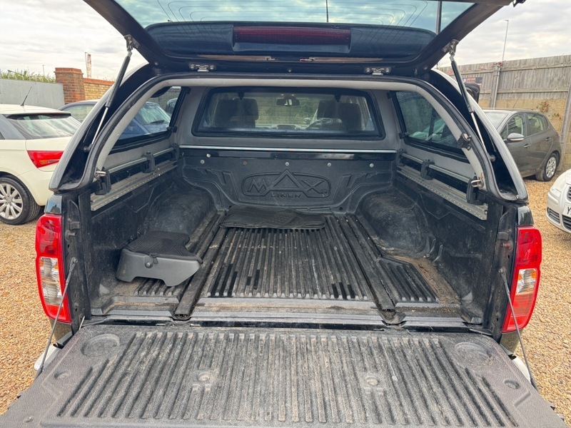 Nissan Navara Silver #22