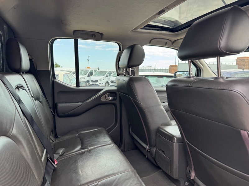 Nissan Navara Silver #20
