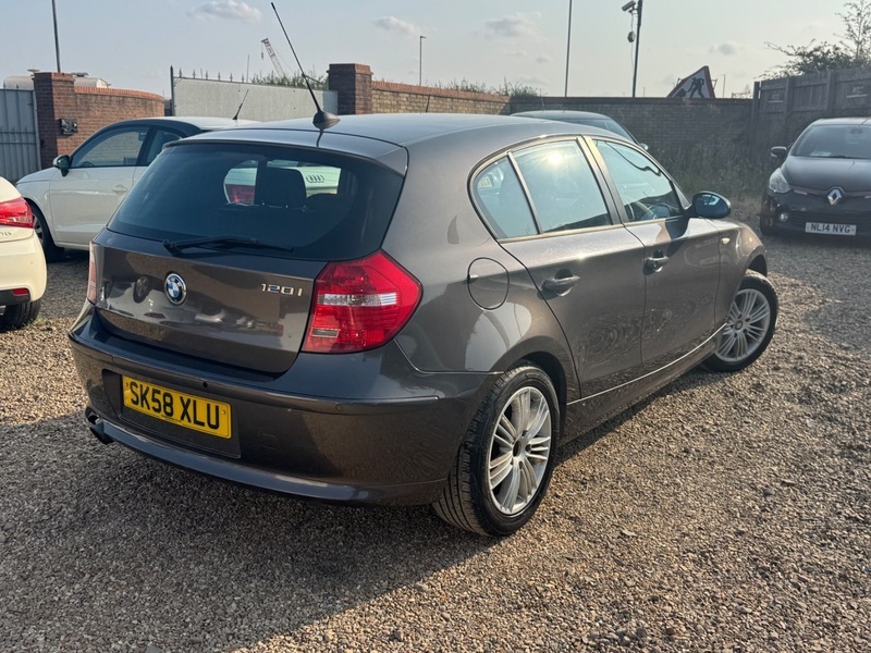 BMW 1 Series 2008 58 2.0 #5
