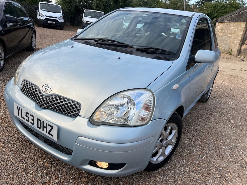 Toyota Yaris Hatchback #22