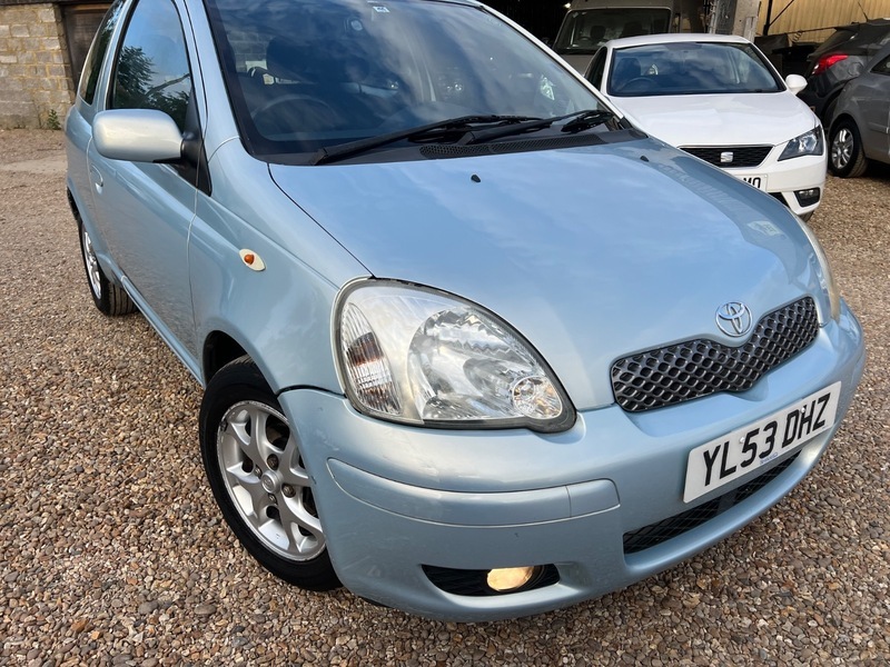 Toyota Yaris Hatchback #14