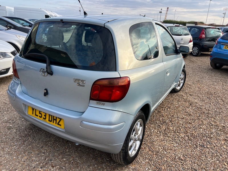 Toyota Yaris Hatchback #18