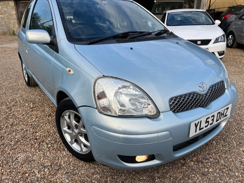 Toyota Yaris Hatchback #21