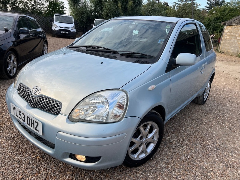 Toyota Yaris Hatchback #19
