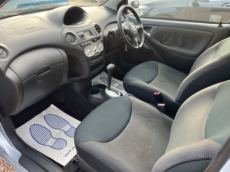 Toyota Yaris Hatchback #26