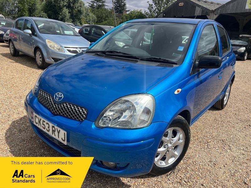 Toyota Yaris Vvti T Spirit Blue #5