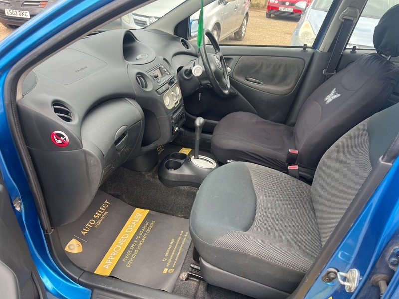Toyota Yaris T3 #19