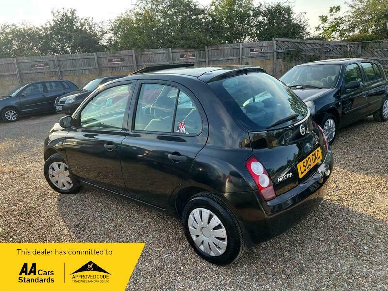 Nissan Micra 1.2 16V S Black #5