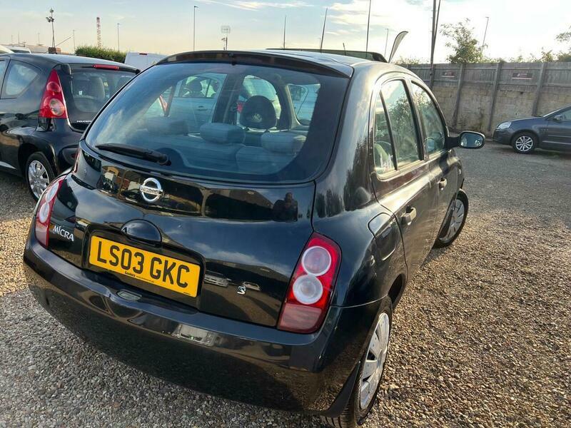 Nissan Micra 1.2 S Black #8