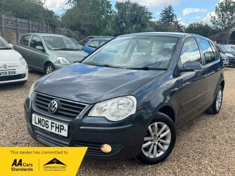 Volkswagen Polo Hatchback 1.2 E 200656 Silver #7