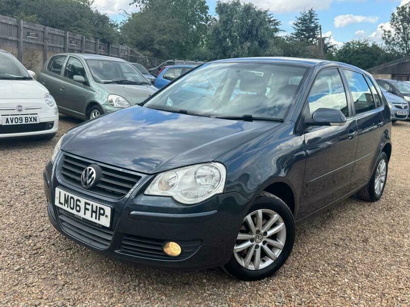 Volkswagen Polo Hatchback 1.2 E 200656 Silver #8