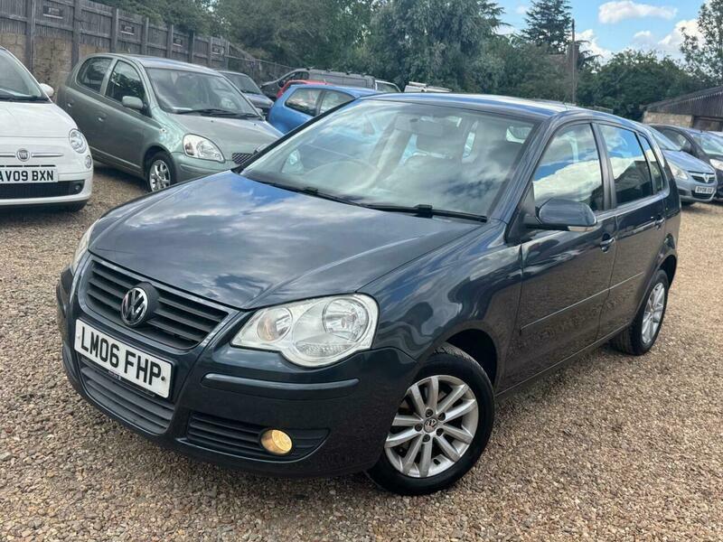 Volkswagen Polo Hatchback 1.2 E 200656 Silver #9