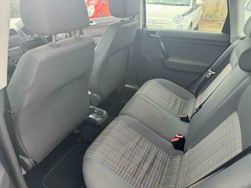 Volkswagen Polo Hatchback 1.2 E 200656 Silver #21