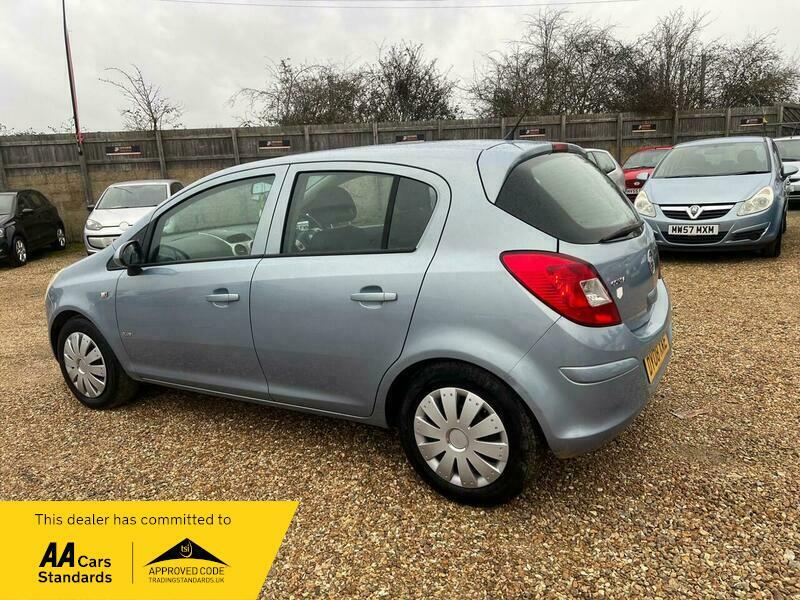Vauxhall Corsa 1.4I 16V Club Blue #4