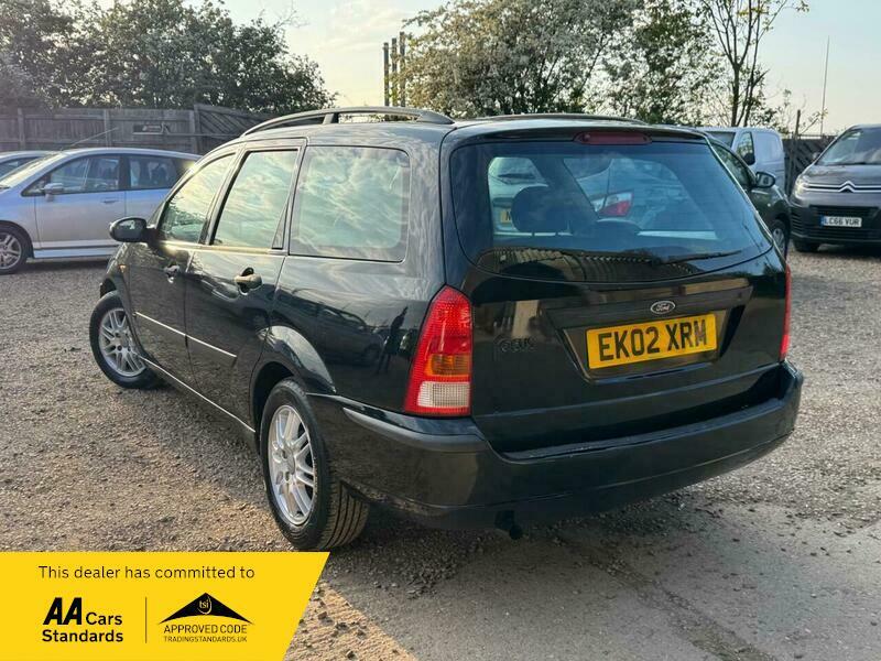 Ford Focus 1.8 L 1.8 Tddi Ghia Blue #5