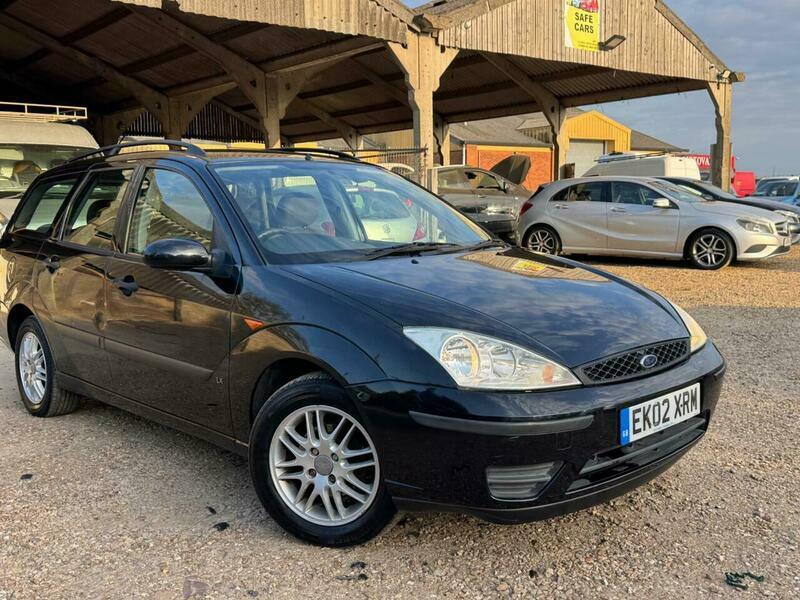 Ford Focus 1.8 L 1.8 Tddi Ghia Blue #15