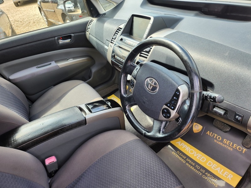 Toyota Prius T4 Black #10