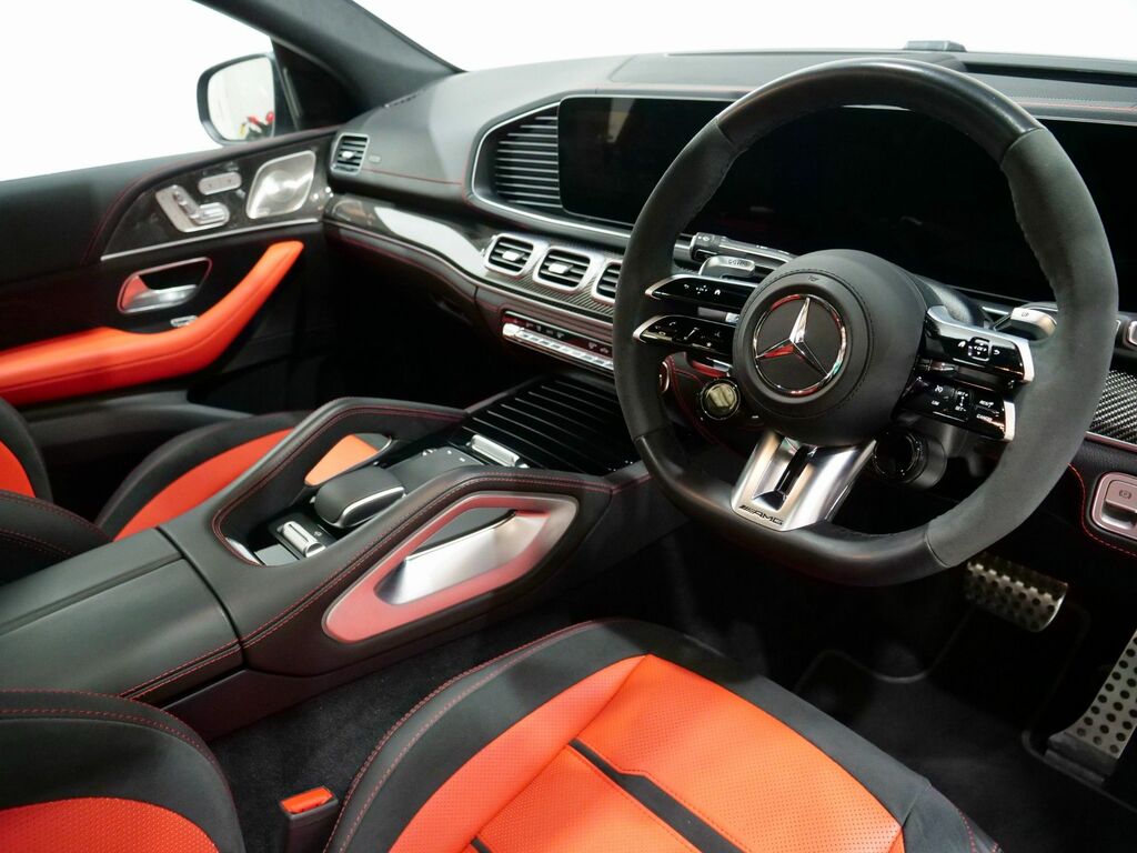 Mercedes-Benz GLE Class 2025 3.0 Gle53 Biturbo Mhev Amg Night Edition Pre Black #3
