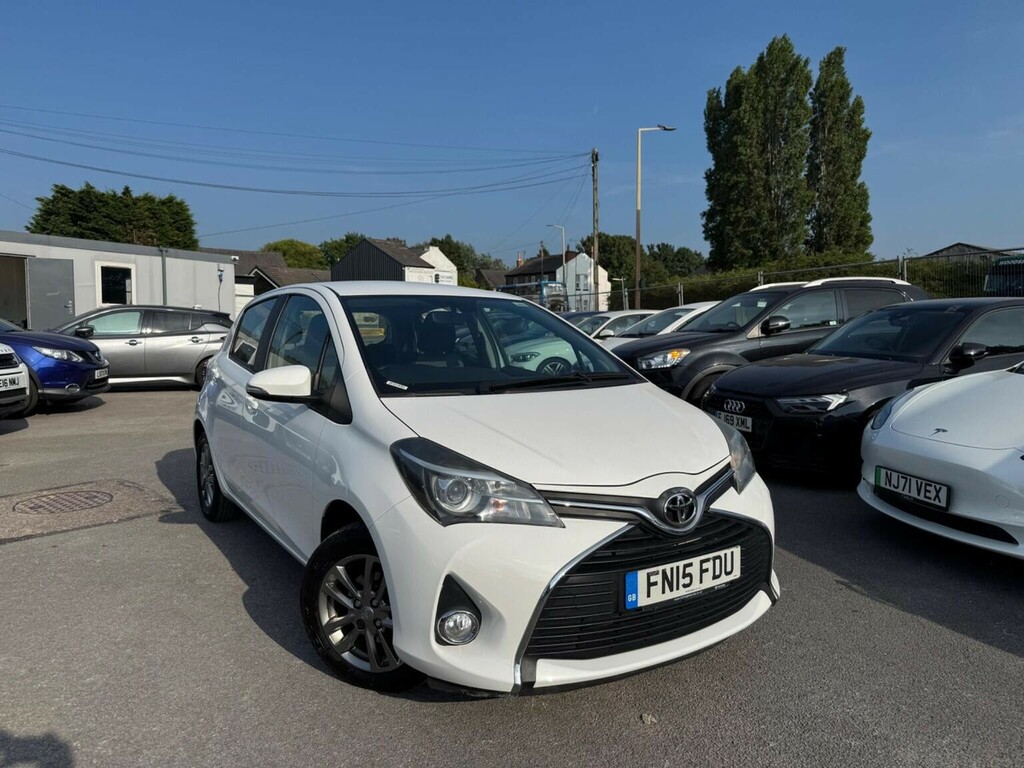Toyota Yaris 1.33 Dual Vvt-i Icon Euro 5 Euro 5 White