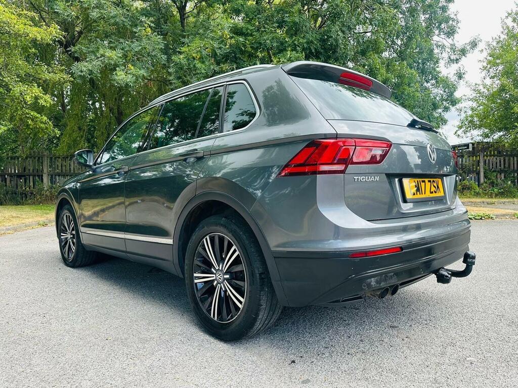 Volkswagen Tiguan 2.0 Tdi Bluemotion Tech Se Dsg Euro 6 Ss Grey #3