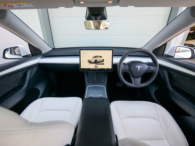 Tesla Model Y 2022 Dual Motor Long Range Suv AF22CXN White #3